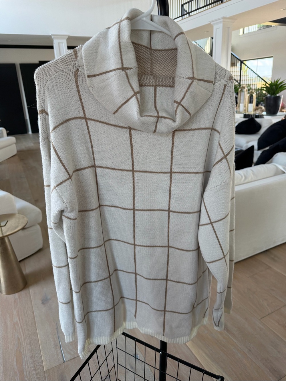 Cowl Neck Grid-Pattern Sweater - Cream/Tan